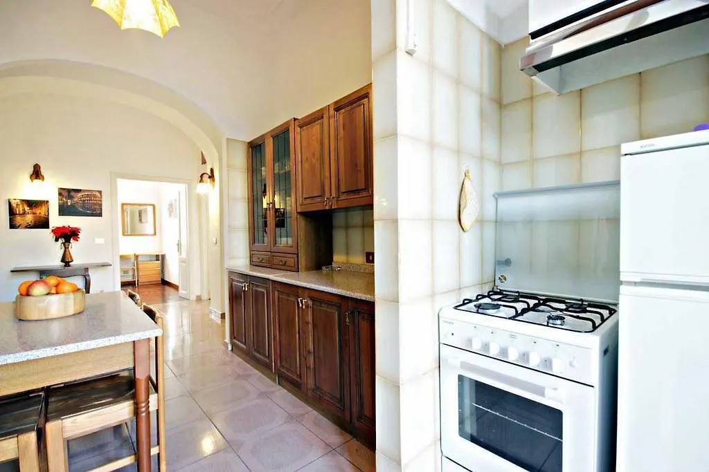 Apartment Appartamento Lucas Rome